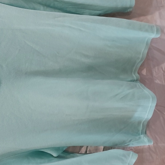 Cool Mint Long Sleeve Knit Shirt with Round Sparkle Top Front Hem Size Medium - Picture 4 of 6